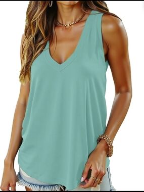 V-Neck Sleeveless Tank Top in Aquamarine